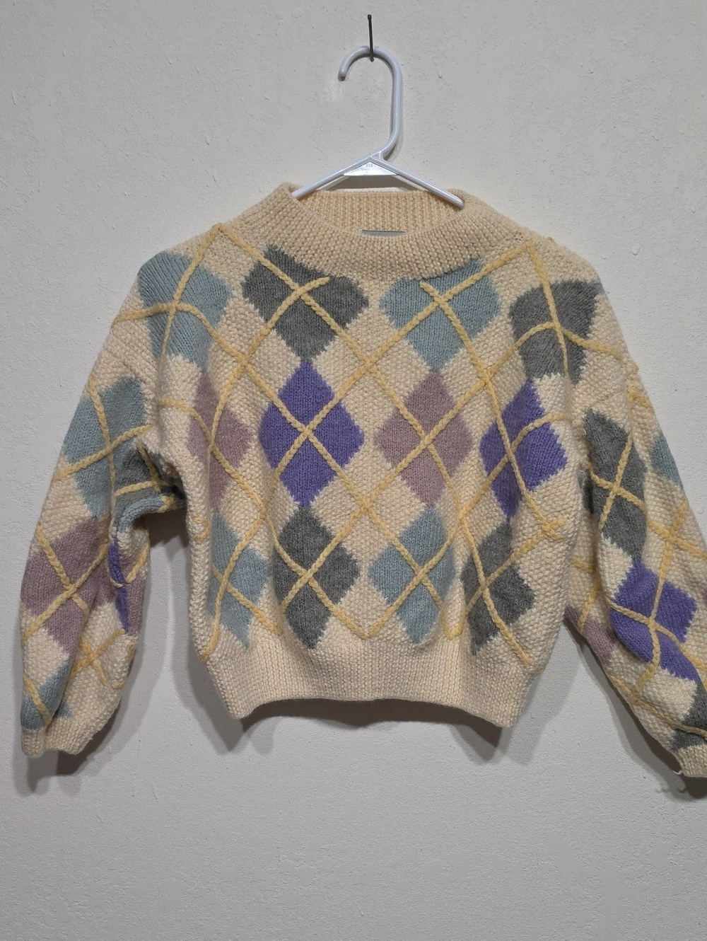 Vintage Wool Cream Argyle Knit Sweater with Pastel Accents